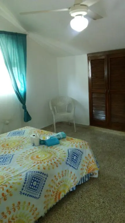 Casa Madrigal Hotel Santo Domingo