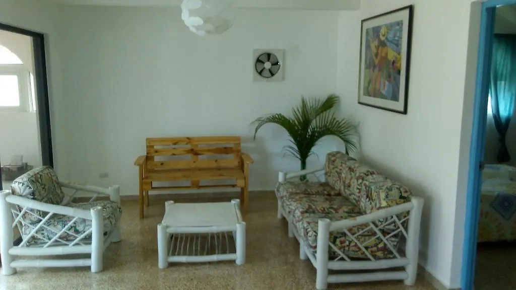 Casa Madrigal Hotel Santo Domingo 0*,